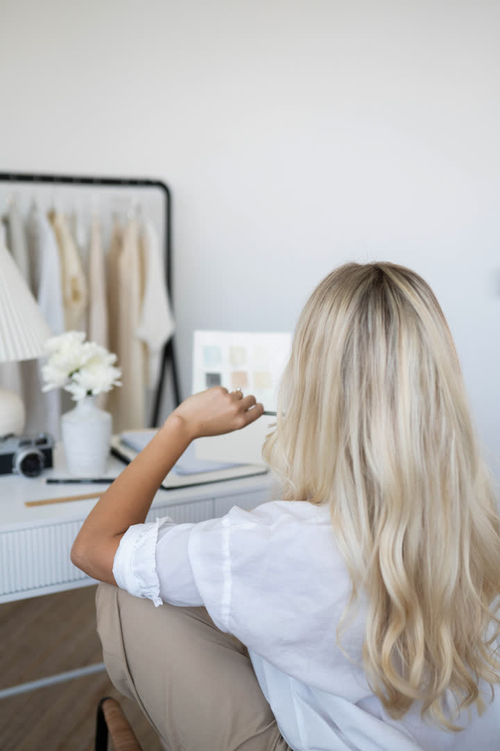 Fashion community on Aria